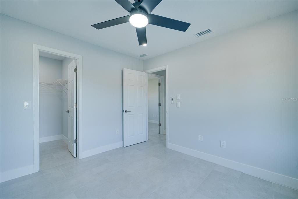 待售: $379,026 (3 贝兹, 2 浴室, 1904 平方英尺)