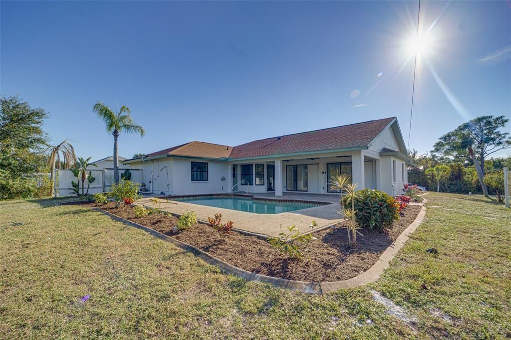 待售: $379,026 (3 贝兹, 2 浴室, 1904 平方英尺)