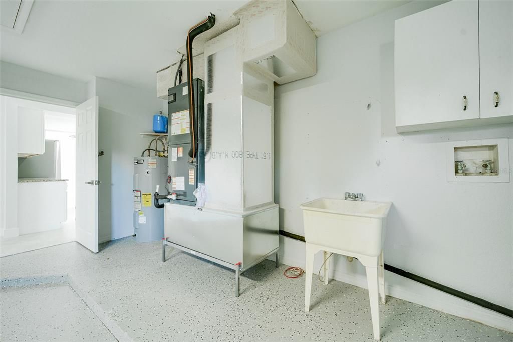 待售: $379,026 (3 贝兹, 2 浴室, 1904 平方英尺)