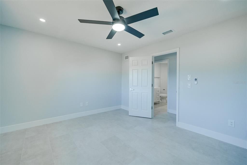 待售: $379,026 (3 贝兹, 2 浴室, 1904 平方英尺)