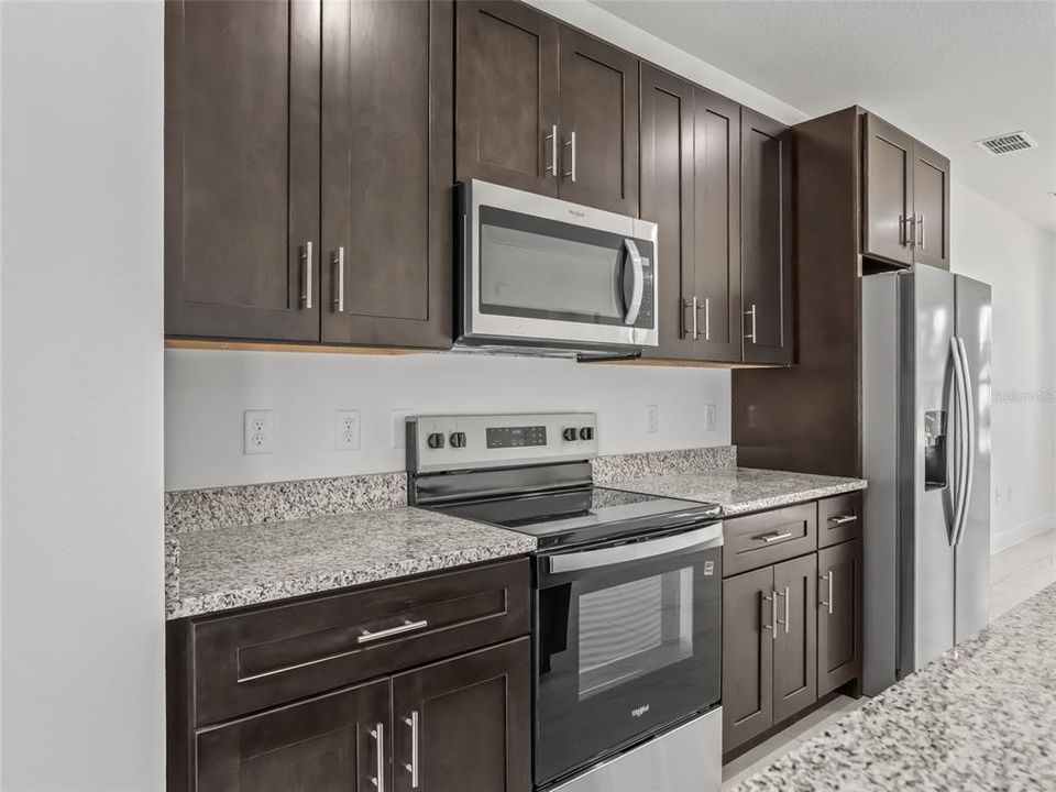 For Sale: $300,000 (4 beds, 2 baths, 1580 Square Feet)