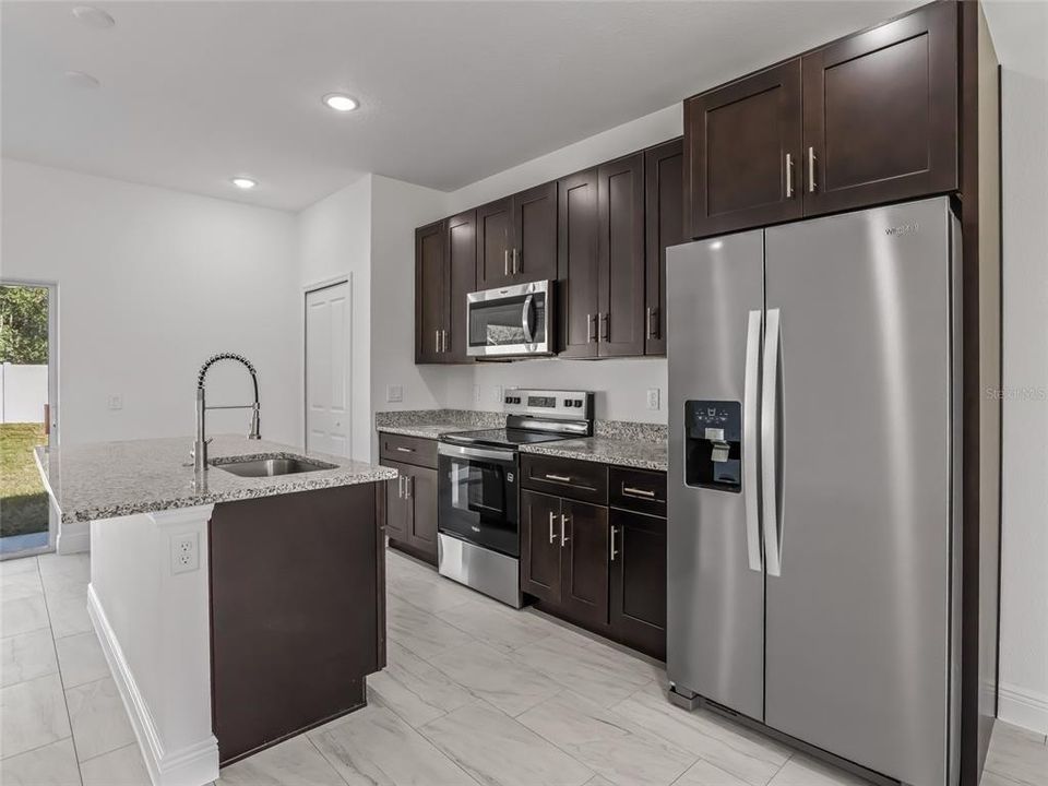 For Sale: $300,000 (4 beds, 2 baths, 1580 Square Feet)