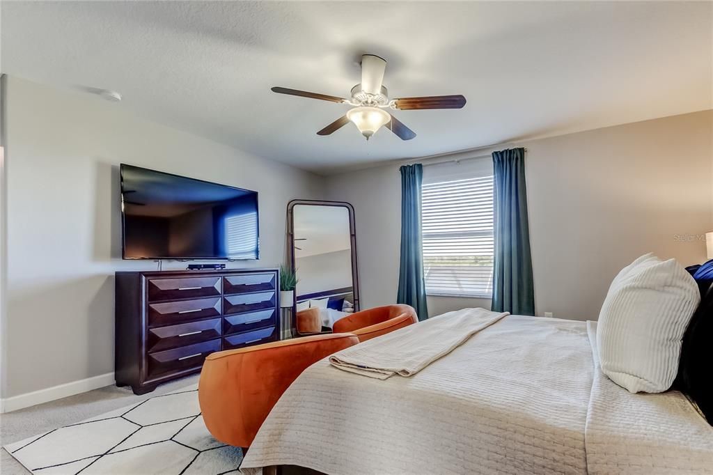 En Venta: $500,000 (4 camas, 3 baños, 2591 Pies cuadrados)