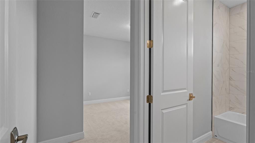 На продажу: $749,990 (3 спален, 3 ванн, 2586 Квадратных фут)