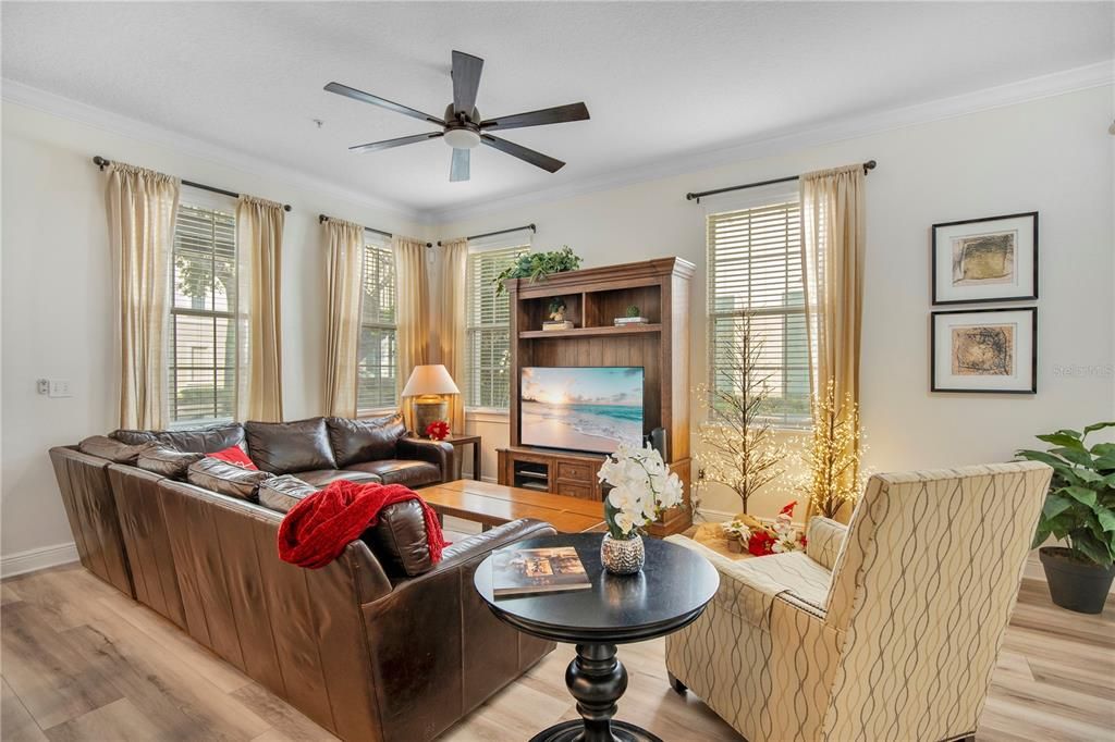 На продажу: $1,228,000 (7 спален, 0 ванн, 3150 Квадратных фут)