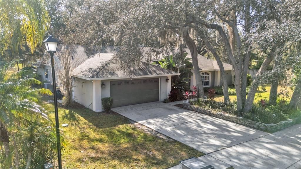 For Sale: $529,900 (5 beds, 3 baths, 2734 Square Feet)