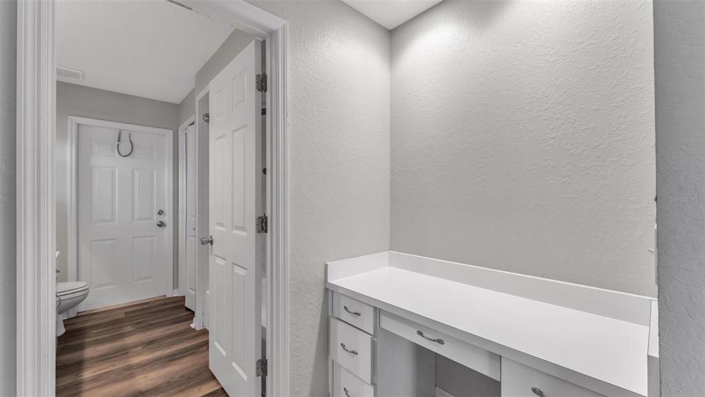 For Sale: $529,900 (5 beds, 3 baths, 2734 Square Feet)