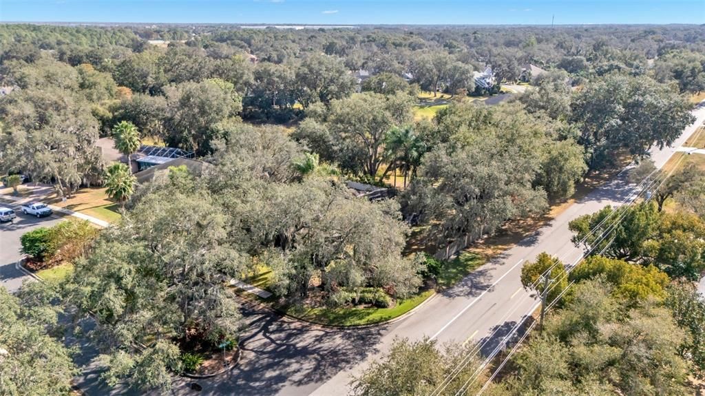 For Sale: $529,900 (5 beds, 3 baths, 2734 Square Feet)