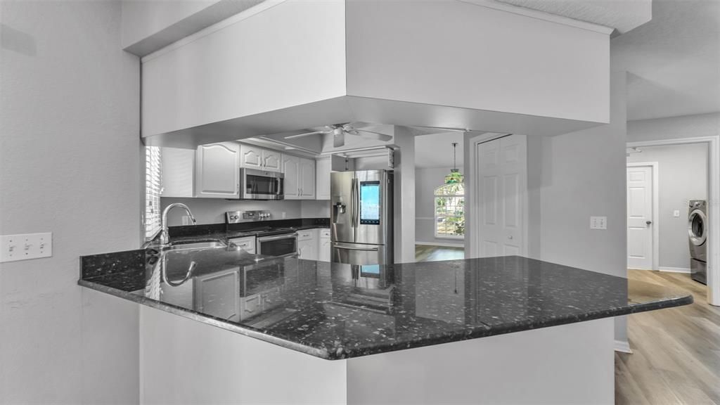 For Sale: $529,900 (5 beds, 3 baths, 2734 Square Feet)