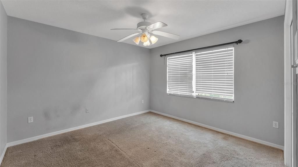 For Sale: $529,900 (5 beds, 3 baths, 2734 Square Feet)