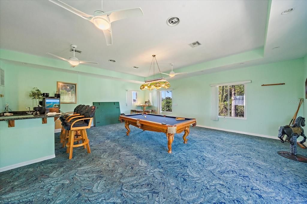 For Sale: $889,000 (5 beds, 4 baths, 5919 Square Feet)