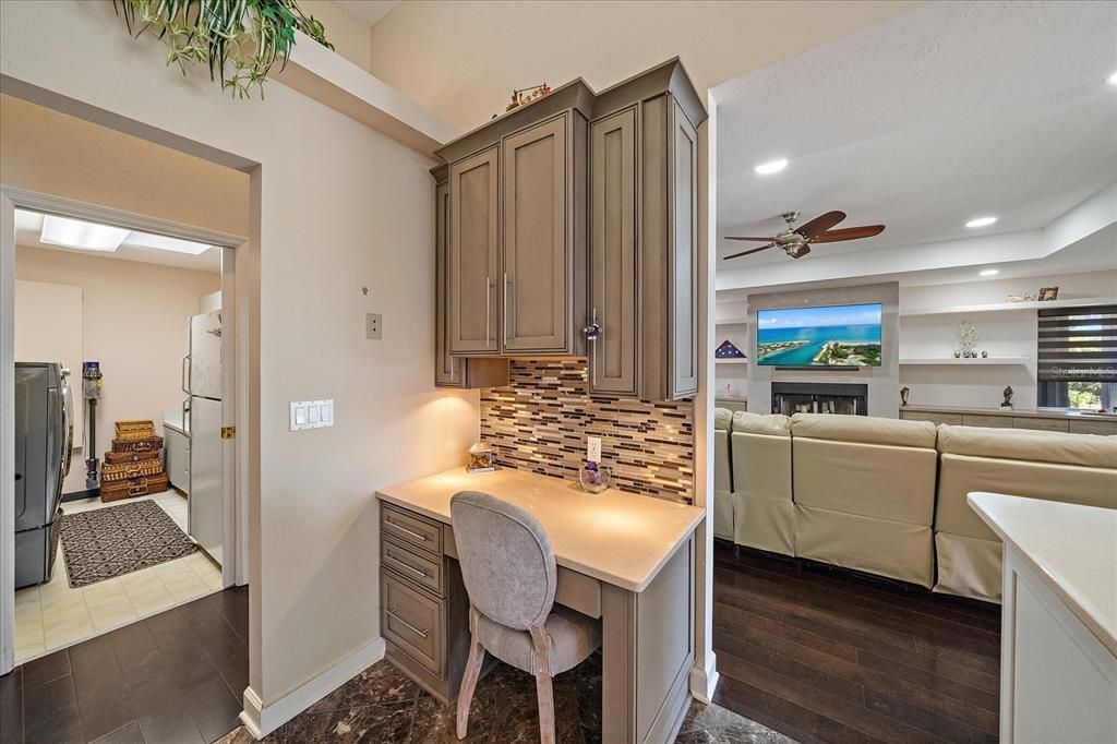 For Sale: $889,000 (5 beds, 4 baths, 5919 Square Feet)