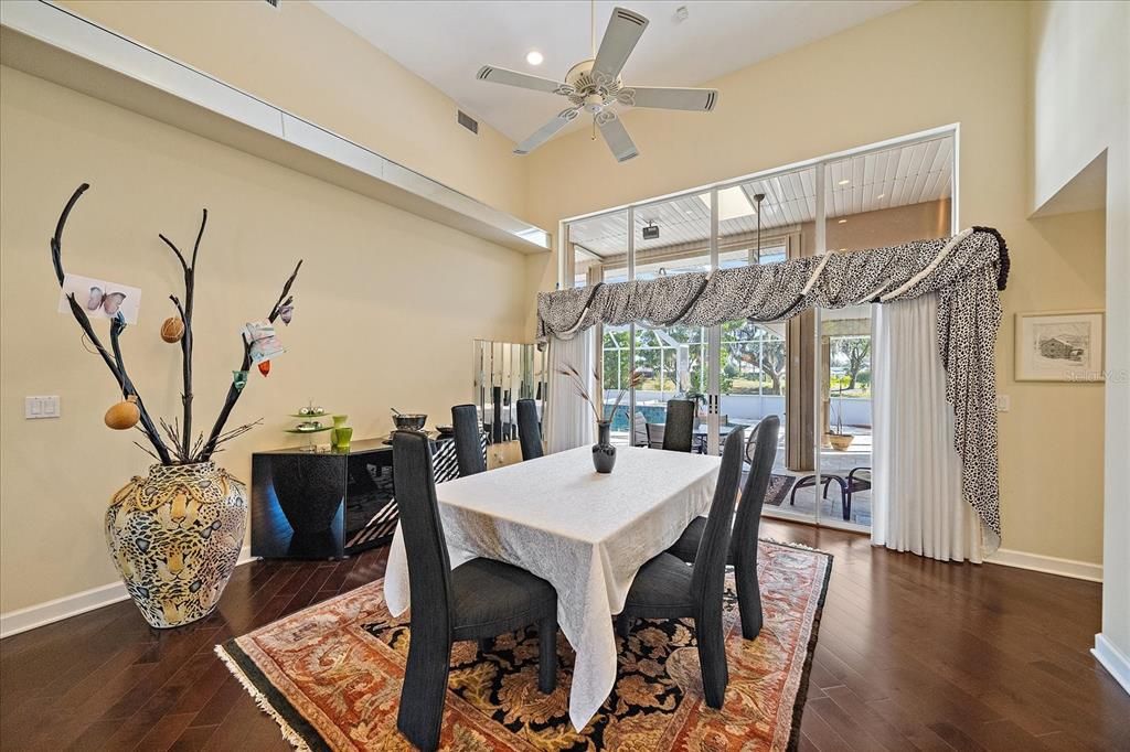 For Sale: $889,000 (5 beds, 4 baths, 5919 Square Feet)