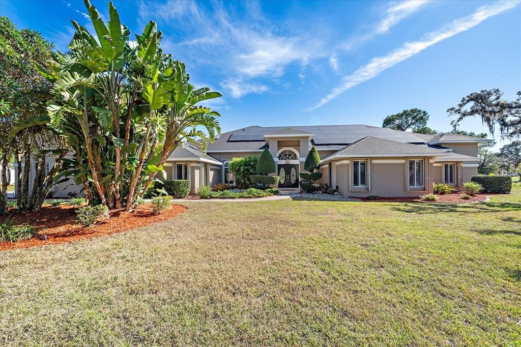 For Sale: $889,000 (5 beds, 4 baths, 5919 Square Feet)