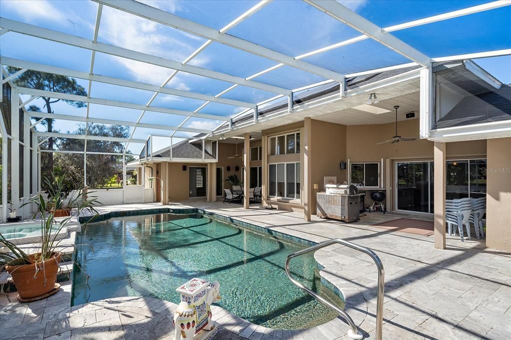 For Sale: $889,000 (5 beds, 4 baths, 5919 Square Feet)