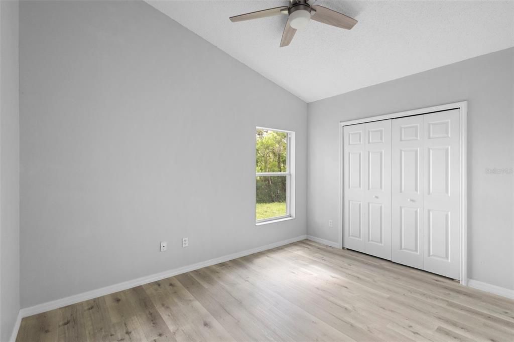 For Sale: $384,990 (4 beds, 2 baths, 1957 Square Feet)