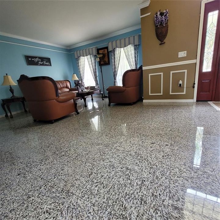 En Renta: $3,100 (5 camas, 4 baños, 3911 Pies cuadrados)