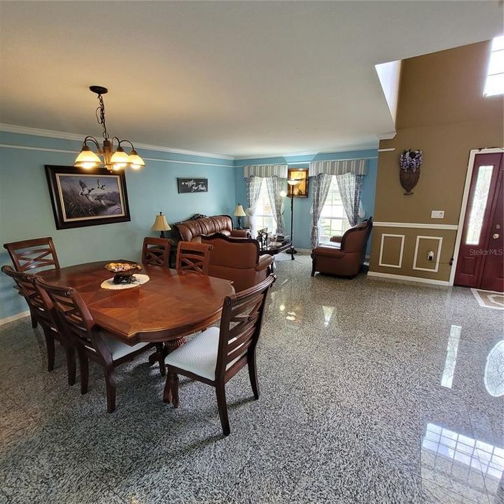 En Renta: $3,100 (5 camas, 4 baños, 3911 Pies cuadrados)