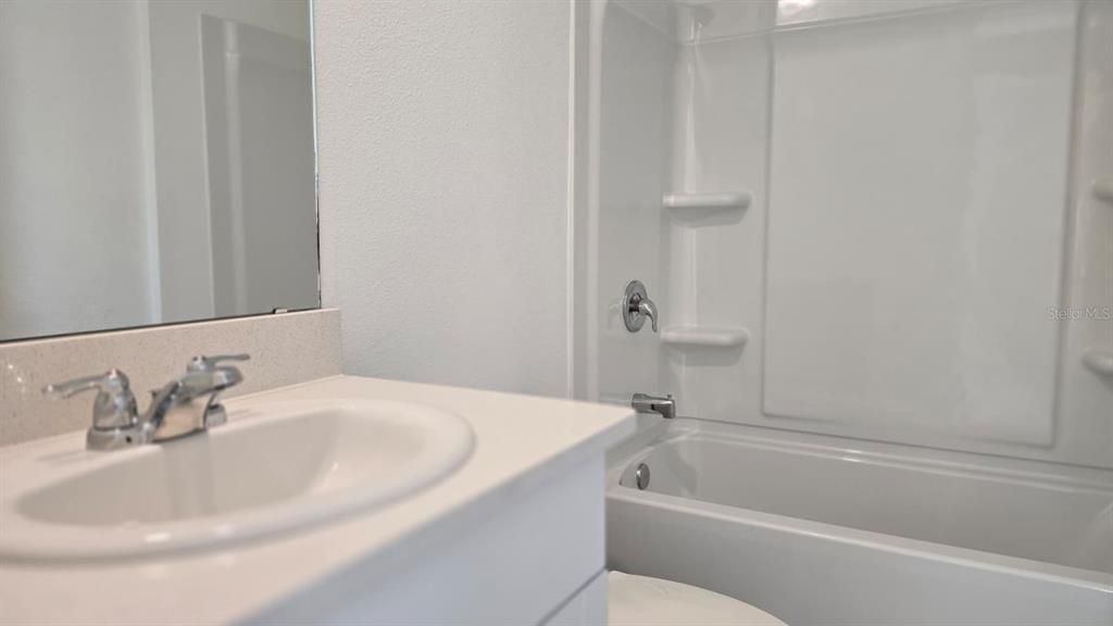 出租: $1,700 (2 贝兹, 2 浴室, 1219 平方英尺)