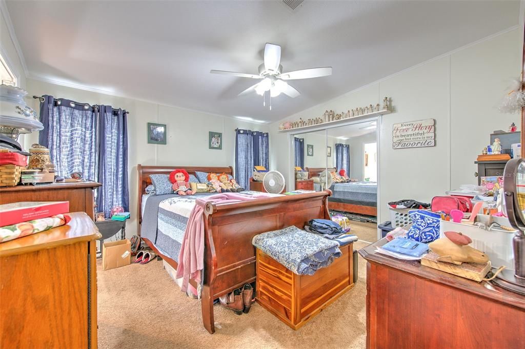 待售: $180,000 (3 贝兹, 2 浴室, 1183 平方英尺)