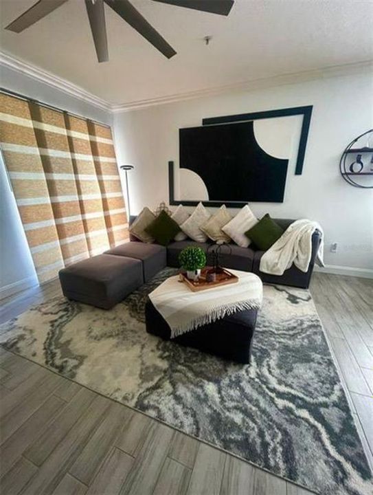 For Rent: $2,800 (3 beds, 2 baths, 1566 Square Feet)