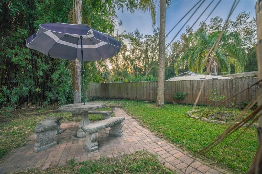 For Sale: $219,900 (3 beds, 1 baths, 1153 Square Feet)