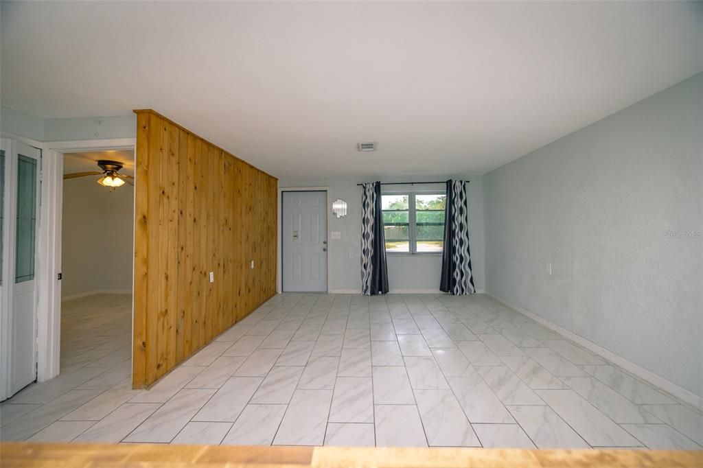 For Sale: $219,900 (3 beds, 1 baths, 1153 Square Feet)