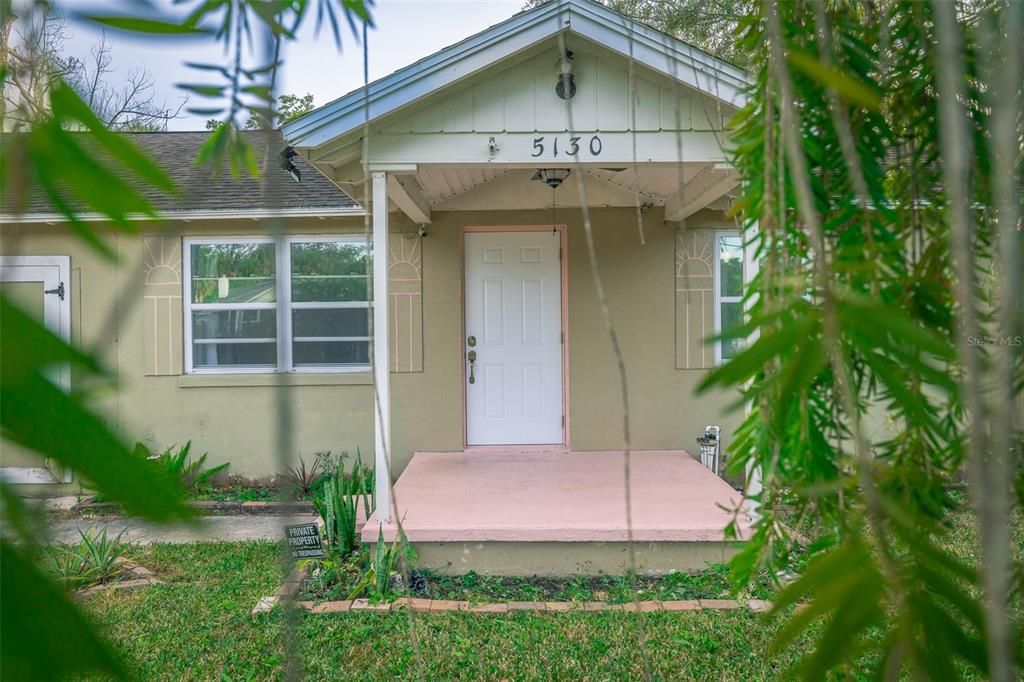 For Sale: $219,900 (3 beds, 1 baths, 1153 Square Feet)