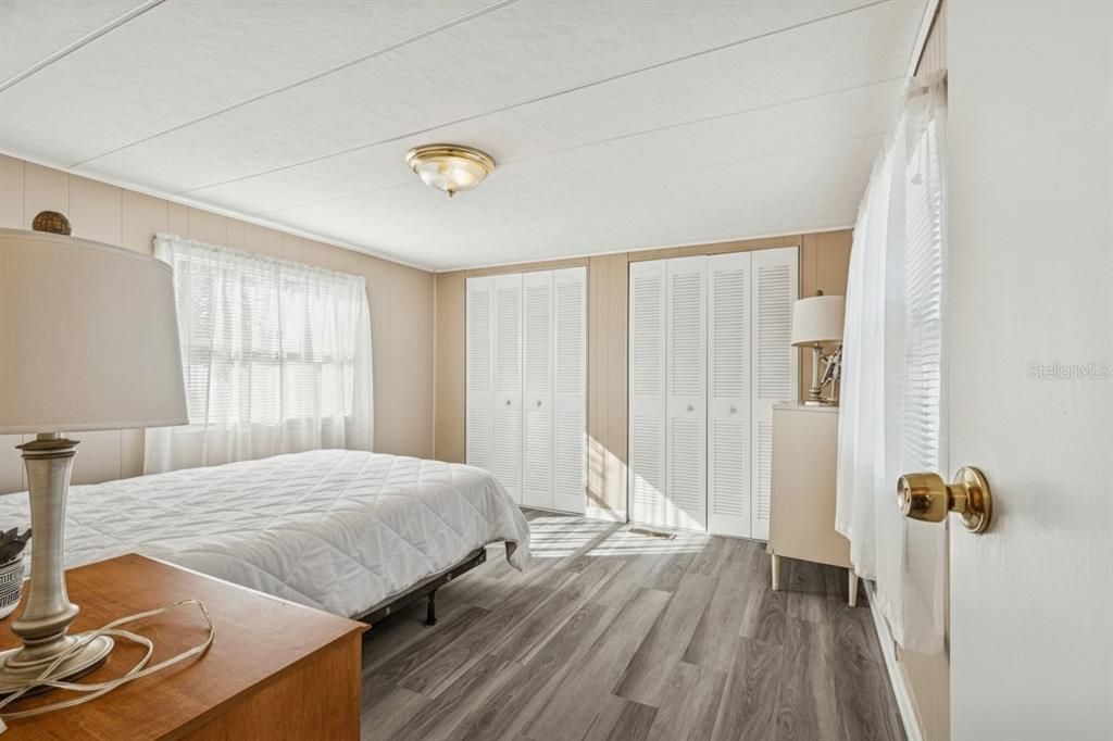 For Sale: $59,000 (1 beds, 1 baths, 576 Square Feet)