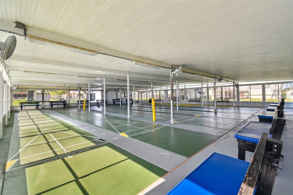 For Sale: $59,000 (1 beds, 1 baths, 576 Square Feet)