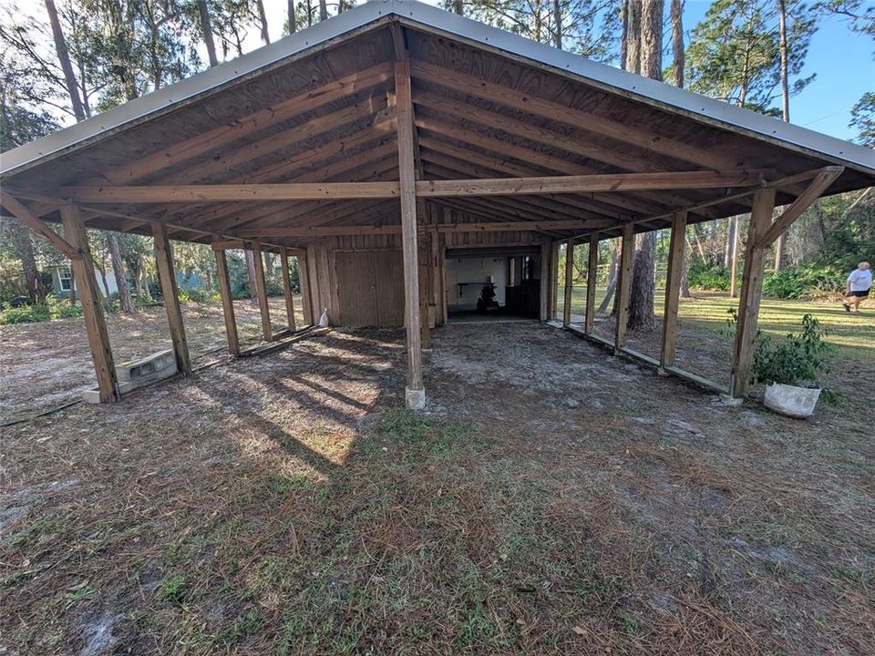 For Sale: $324,900 (2 beds, 2 baths, 1952 Square Feet)