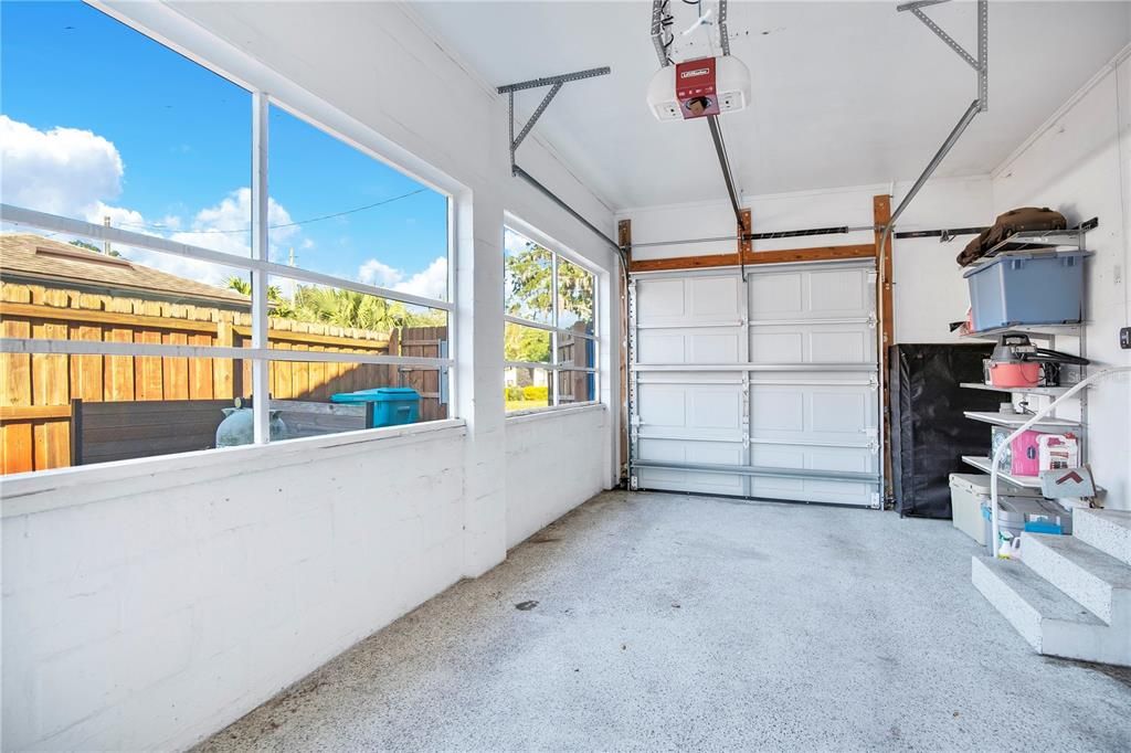 En Venta: $489,900 (3 camas, 2 baños, 1102 Pies cuadrados)