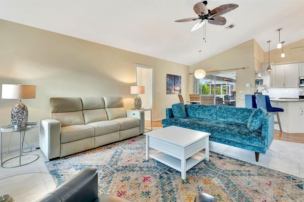 待售: $610,000 (3 贝兹, 2 浴室, 2143 平方英尺)