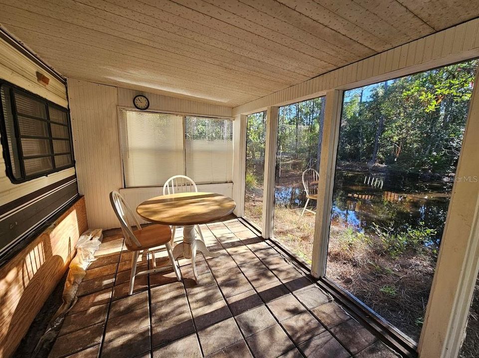 En Venta: $279,000 (10.01 acres)