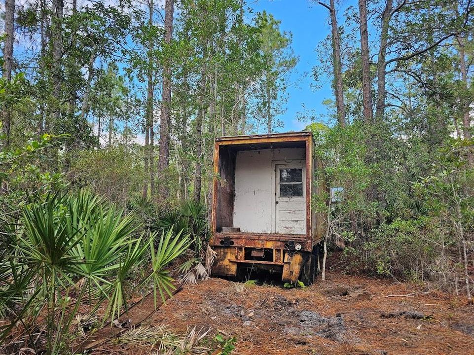 En Venta: $279,000 (10.01 acres)