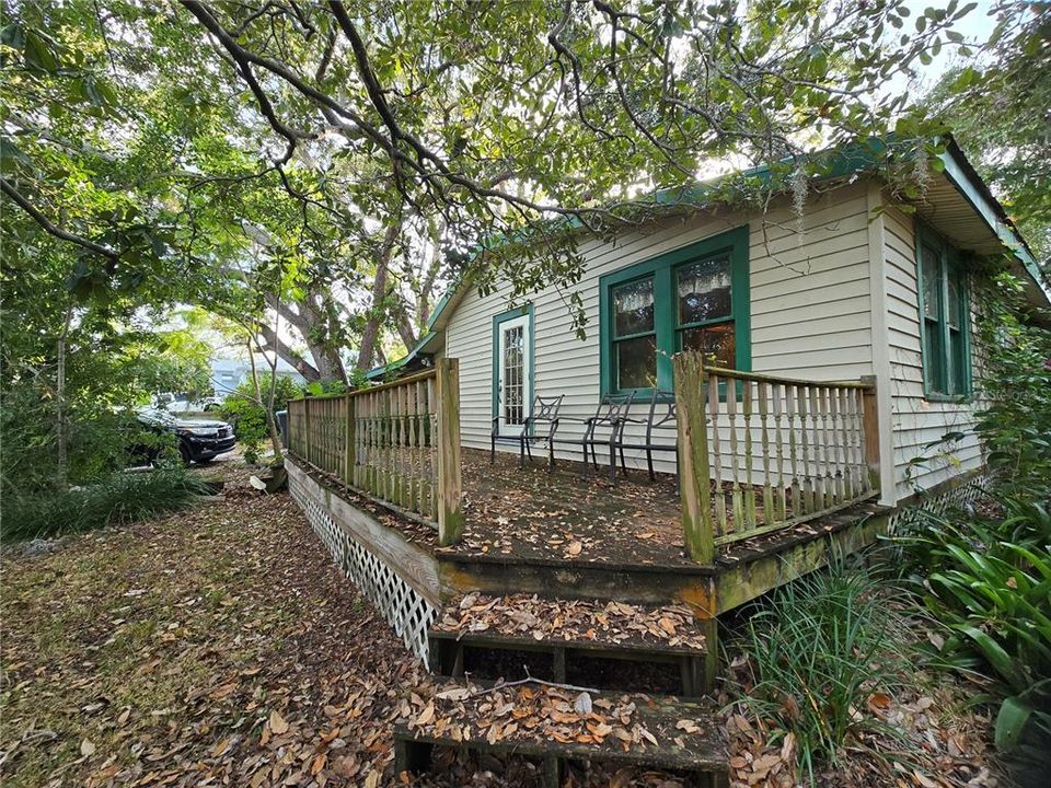 На продажу: $269,000 (3 спален, 1 ванн, 972 Квадратных фут)