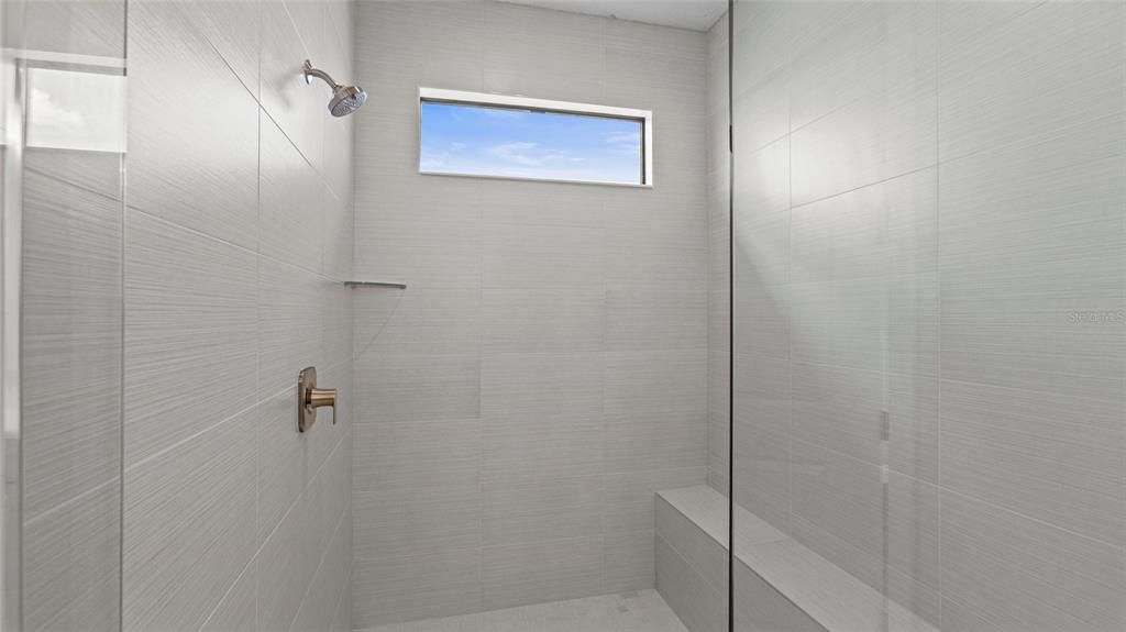 На продажу: $744,990 (3 спален, 3 ванн, 2490 Квадратных фут)