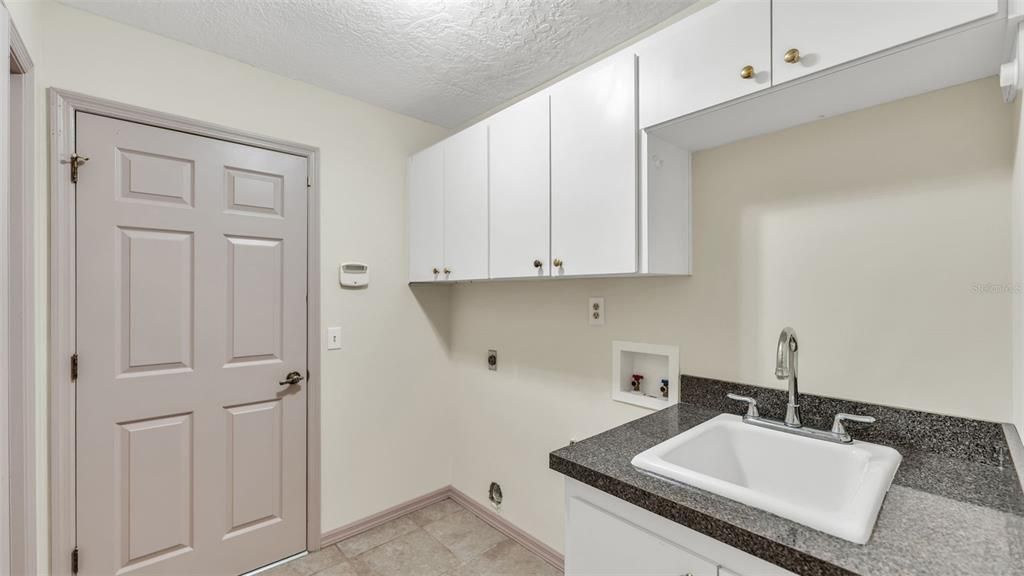 En Venta: $499,000 (4 camas, 4 baños, 3078 Pies cuadrados)