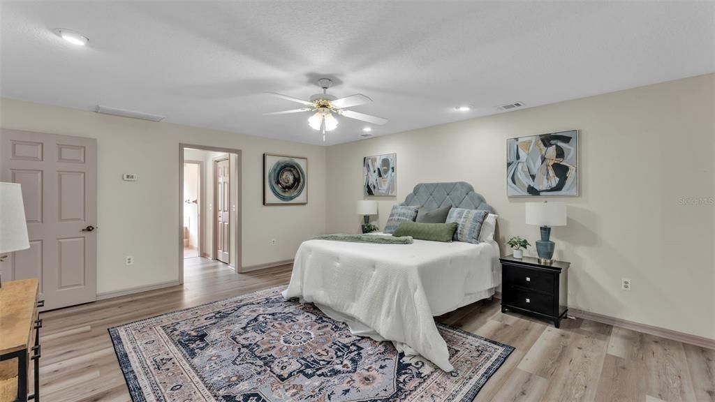 En Venta: $499,000 (4 camas, 4 baños, 3078 Pies cuadrados)