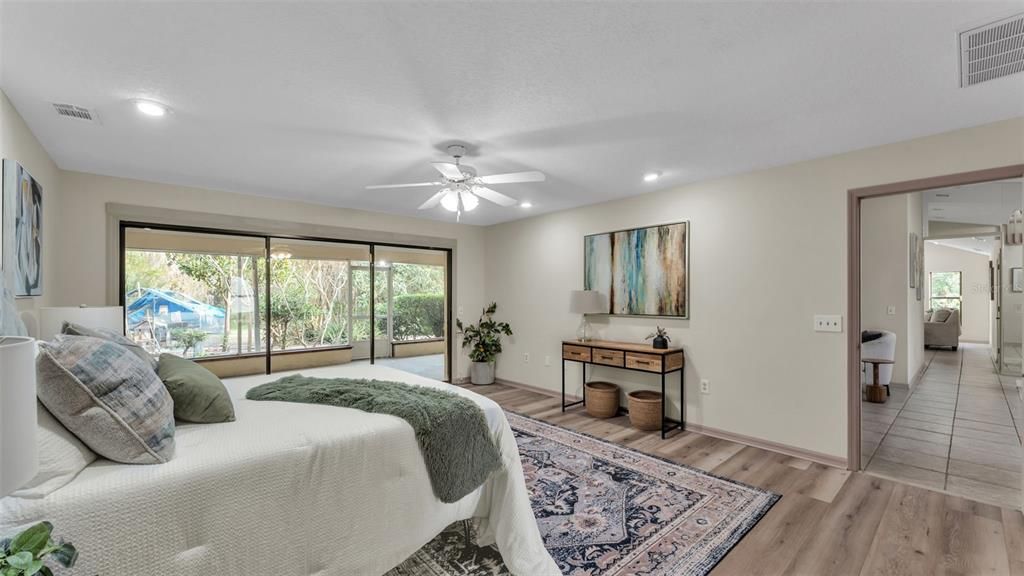 En Venta: $499,000 (4 camas, 4 baños, 3078 Pies cuadrados)