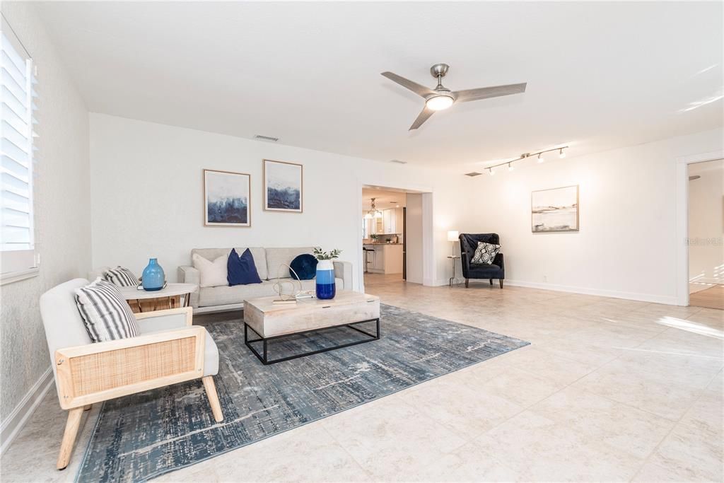 For Sale: $540,000 (4 beds, 2 baths, 1968 Square Feet)