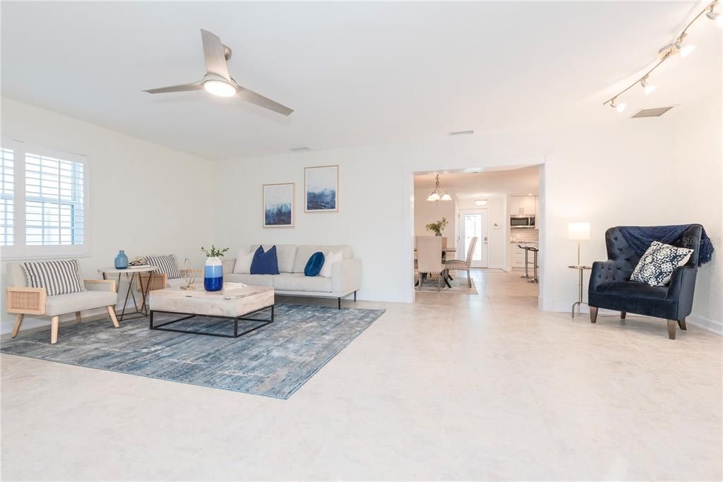 For Sale: $540,000 (4 beds, 2 baths, 1968 Square Feet)