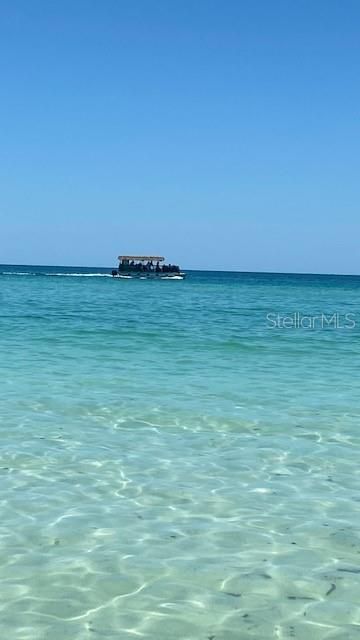 En Renta: $2,750 (3 camas, 2 baños, 1815 Pies cuadrados)