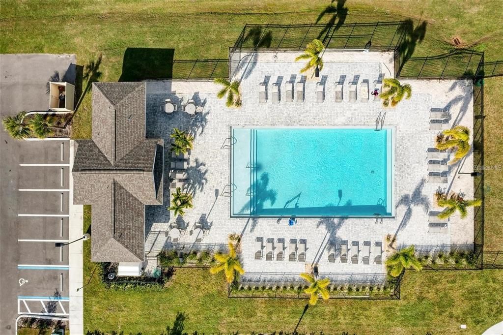 En Renta: $2,750 (3 camas, 2 baños, 1815 Pies cuadrados)