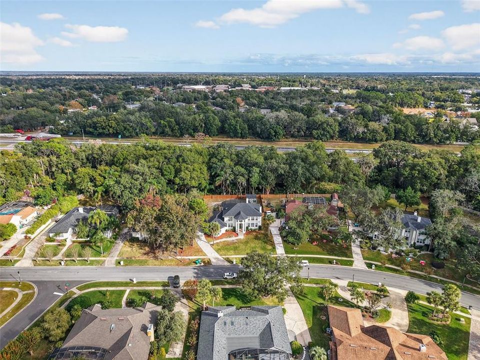 En Venta: $1,099,000 (5 camas, 3 baños, 3885 Pies cuadrados)