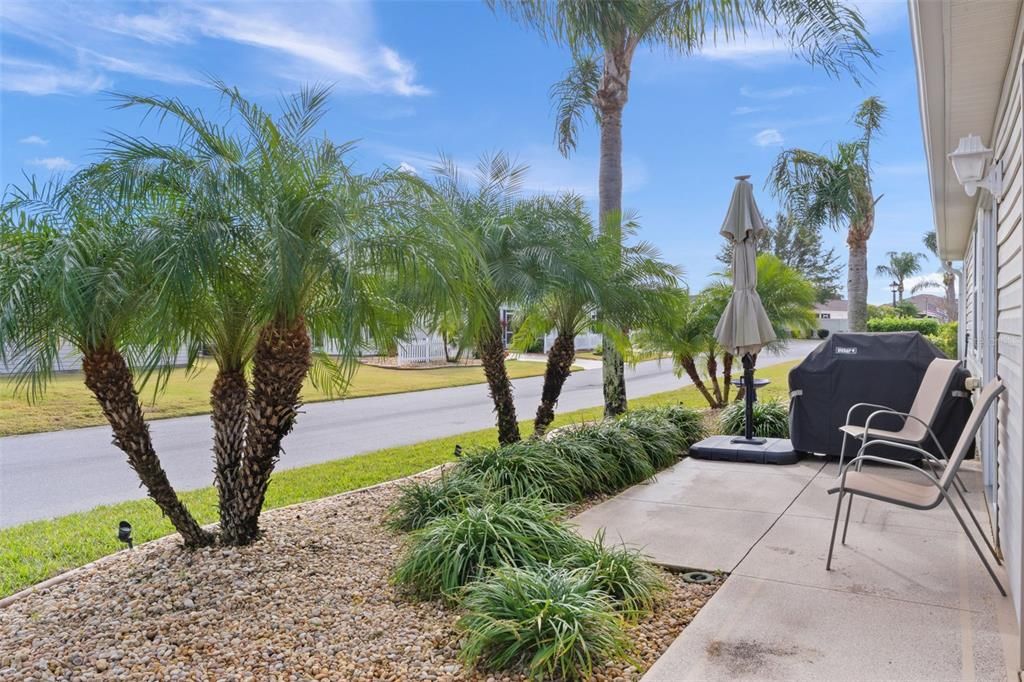 На продажу: $300,000 (2 спален, 2 ванн, 1156 Квадратных фут)