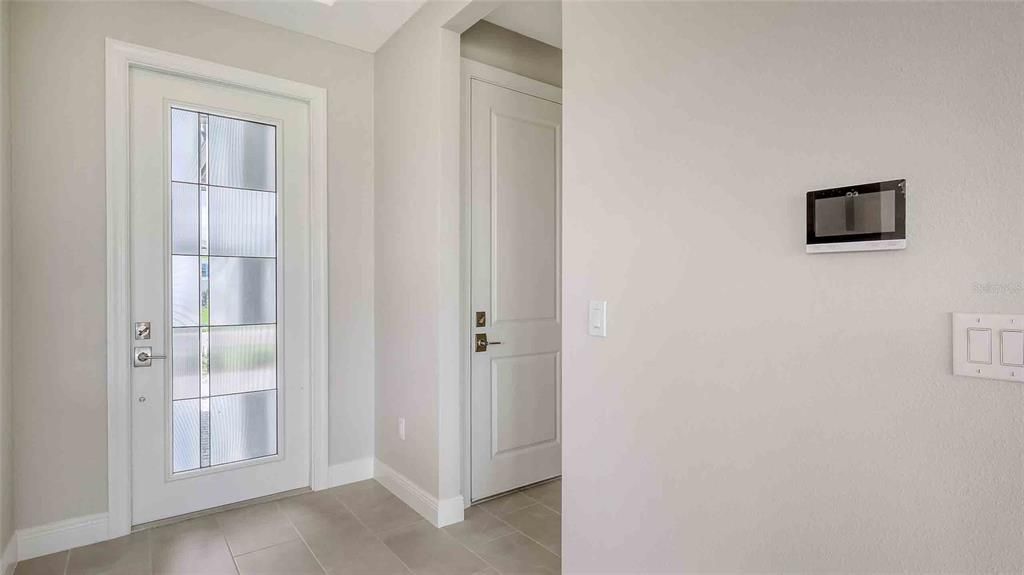 En Venta: $483,990 (2 camas, 2 baños, 1668 Pies cuadrados)