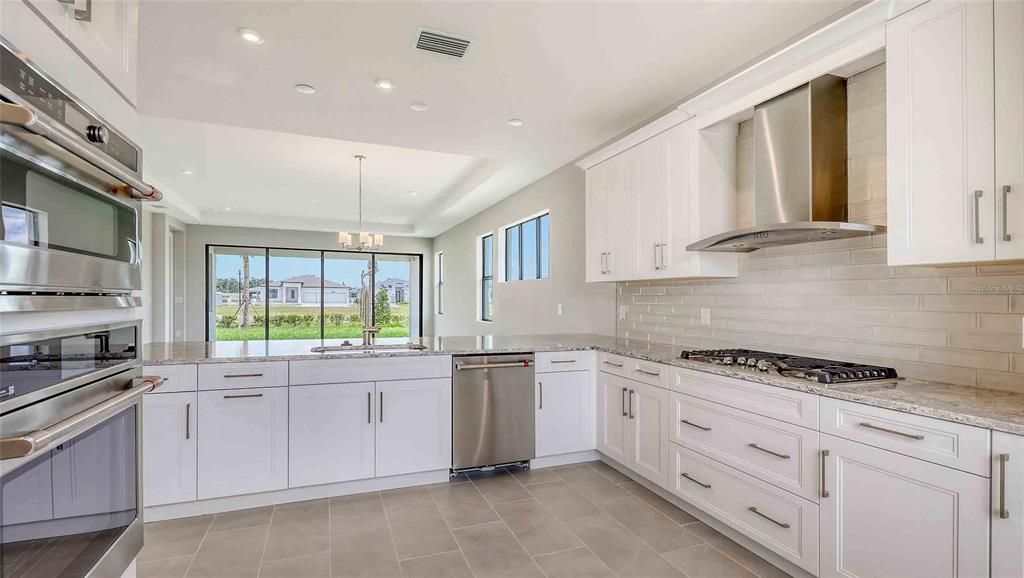 En Venta: $483,990 (2 camas, 2 baños, 1668 Pies cuadrados)