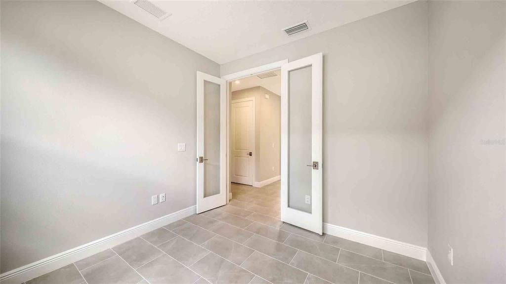 En Venta: $483,990 (2 camas, 2 baños, 1668 Pies cuadrados)