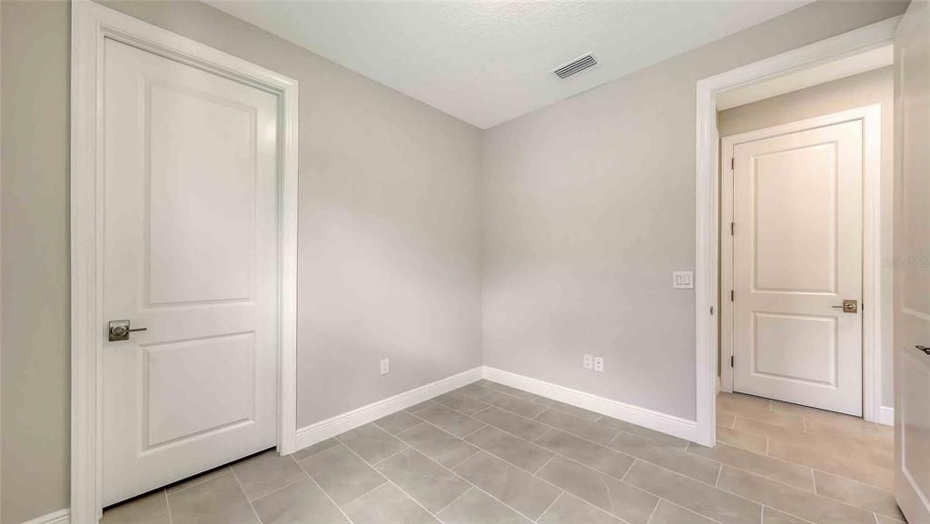 En Venta: $483,990 (2 camas, 2 baños, 1668 Pies cuadrados)